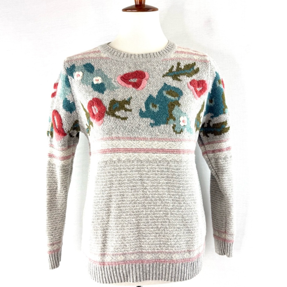 Sundance Botantic Gray Floral Crewel Embroidered Wool Blend Sweater